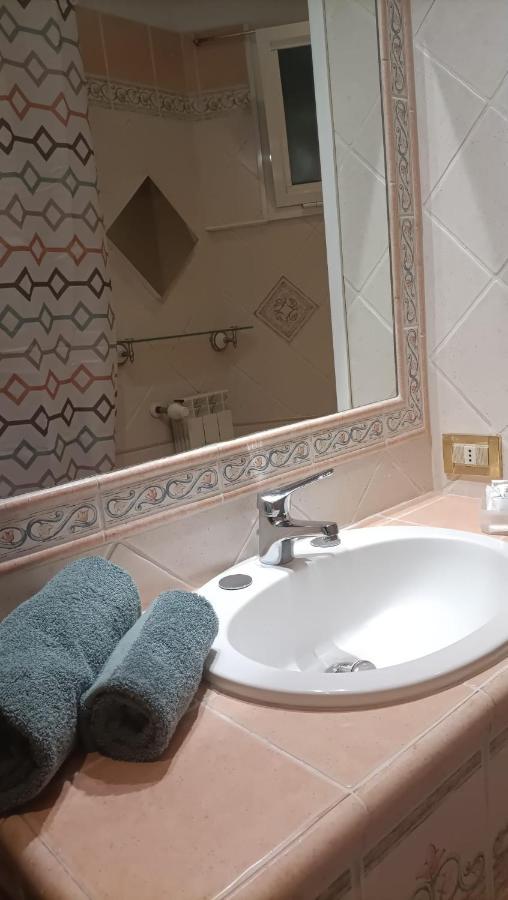 Domus Vacanze Romane Dış mekan fotoğraf
